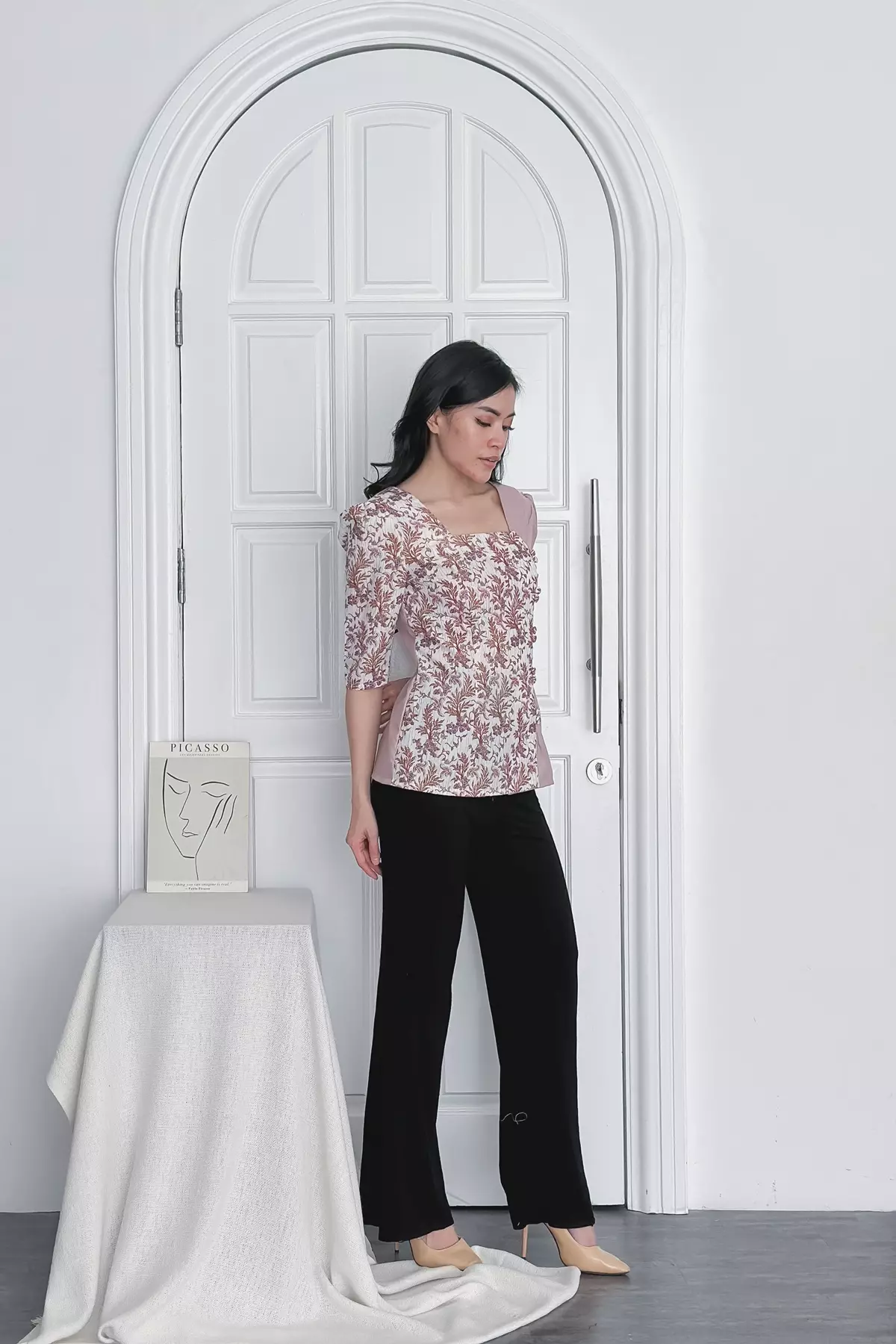 Hobeikan Jejalaran Dusty Pink Ayu Blouse