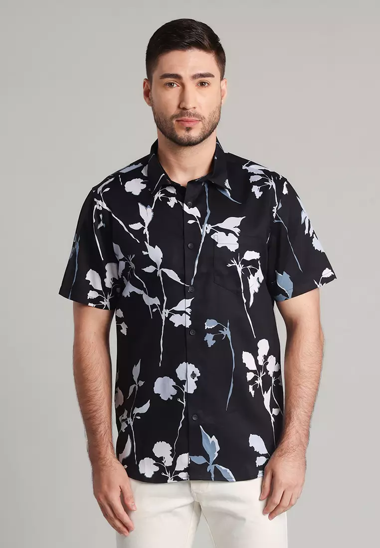 MOC - Kemeja Motif Lengan Pendek Pria Jett - Black