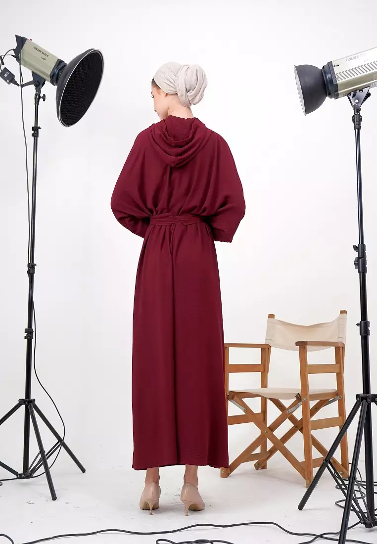 Xavera Abaya Hoodie Maroon