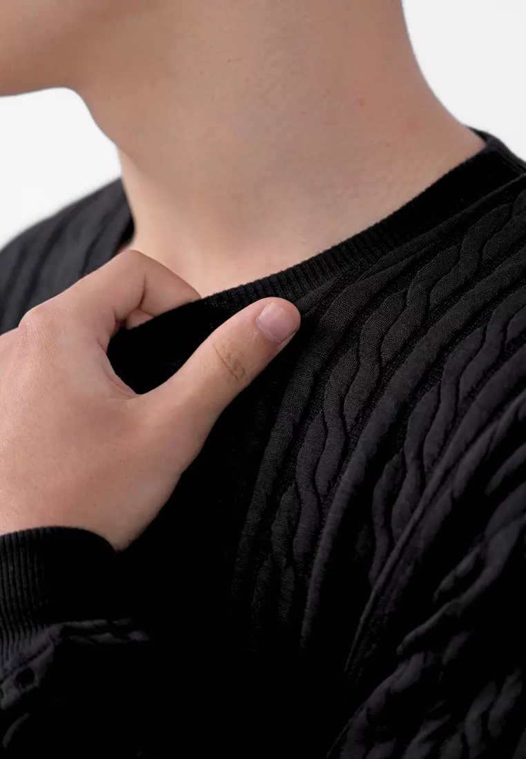 Ryusei Sweater YURA Knit Black – Sweater Knit dengan Tekstur Unik
