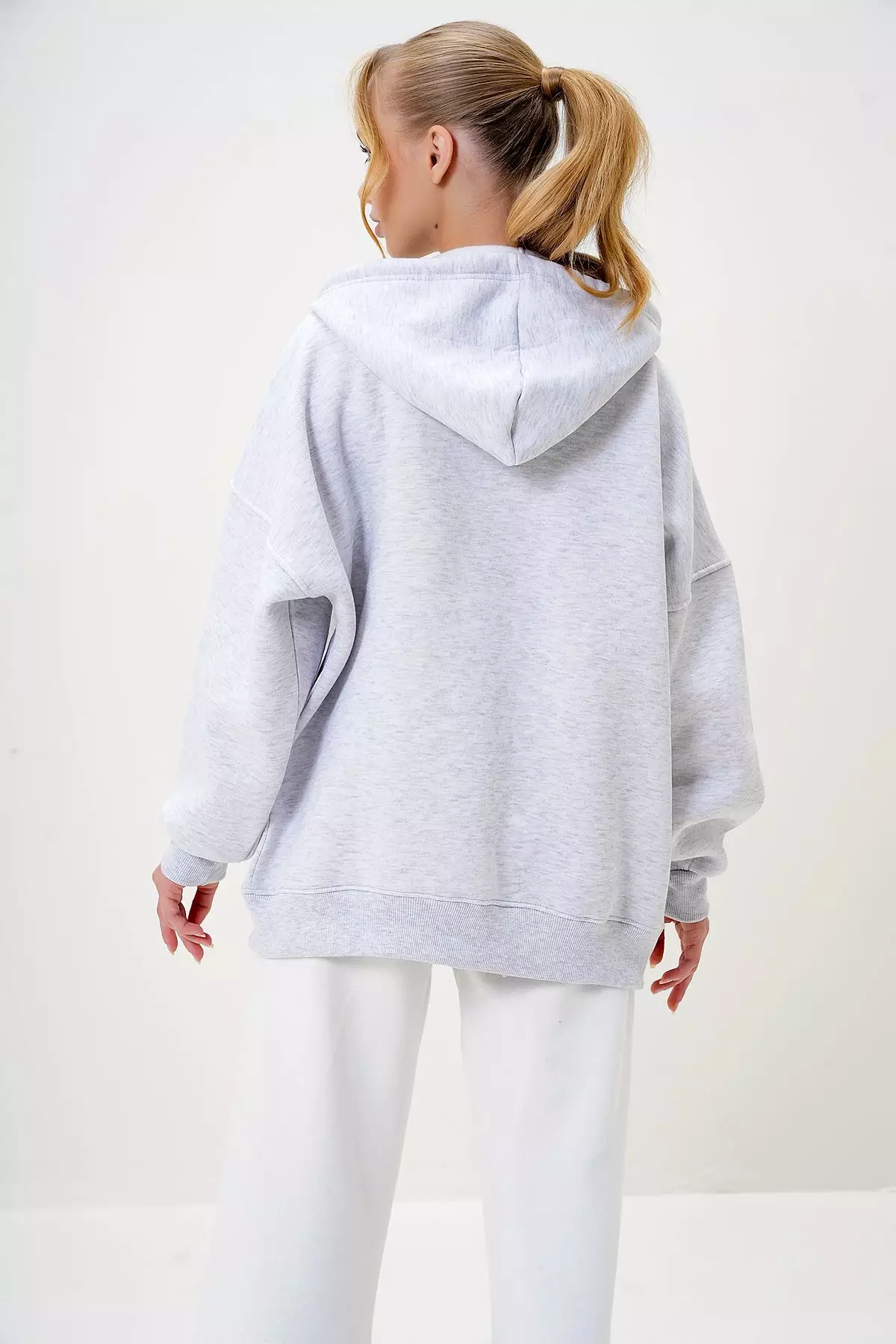 Brown Licensed Long Plenty Sweatshirt