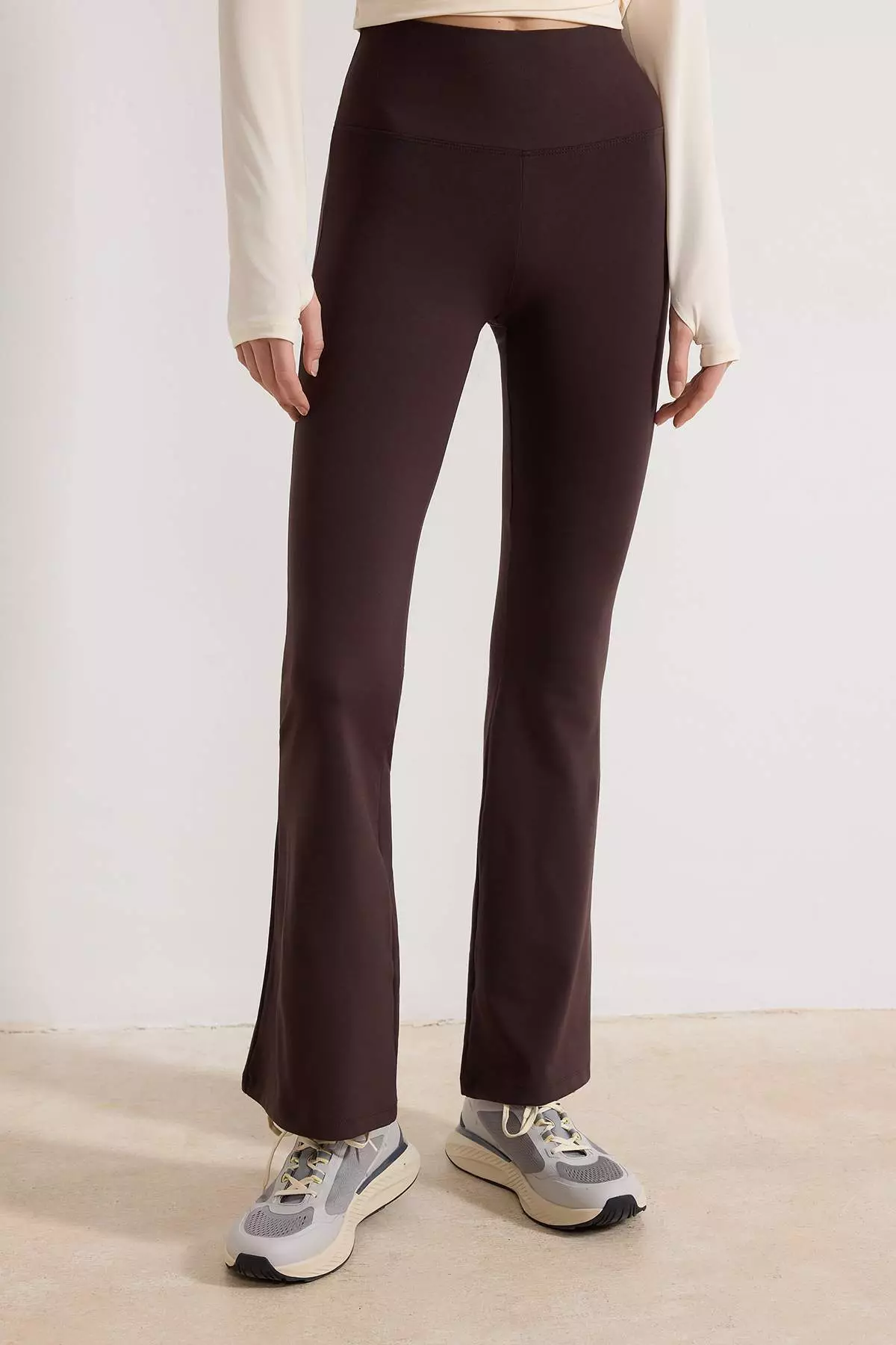 Brown Brushed Soft Fabric Flare/Spanish Leg Knitted Sports Leggings Thmss26Ty16