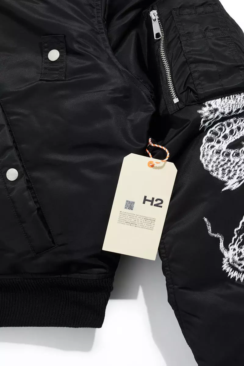 Reversible bomber jacket