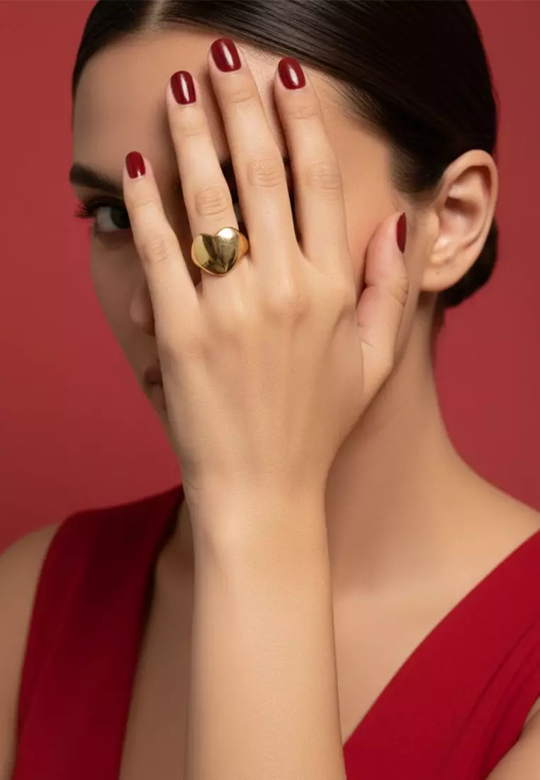 Heart's Desire Signet Gold Layered Ring in 16mm