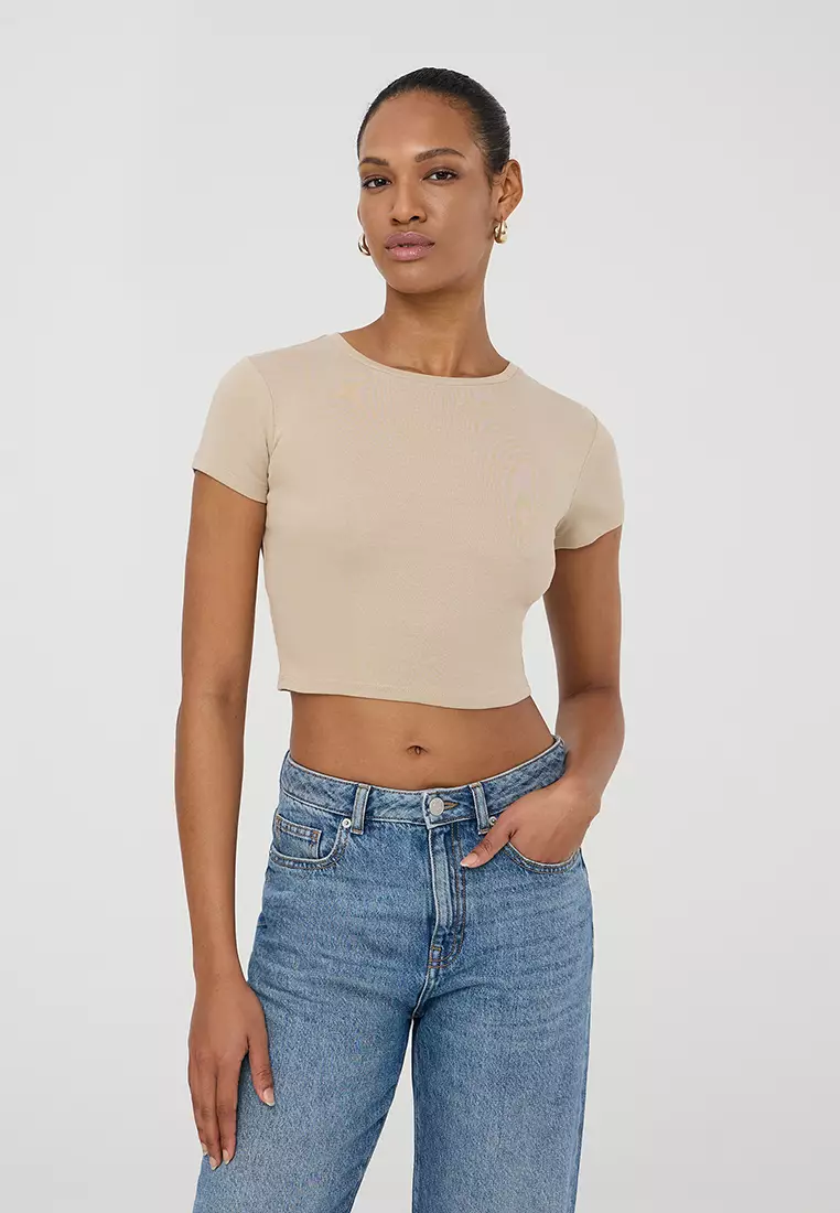 Woman Short-Sleeved T-Shirt