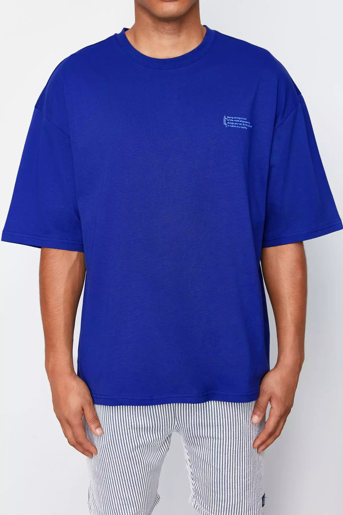 Saks Oversize 100% Cotton Crew Neck Minimal Text Printed T-shirt TMNSS23TS00084