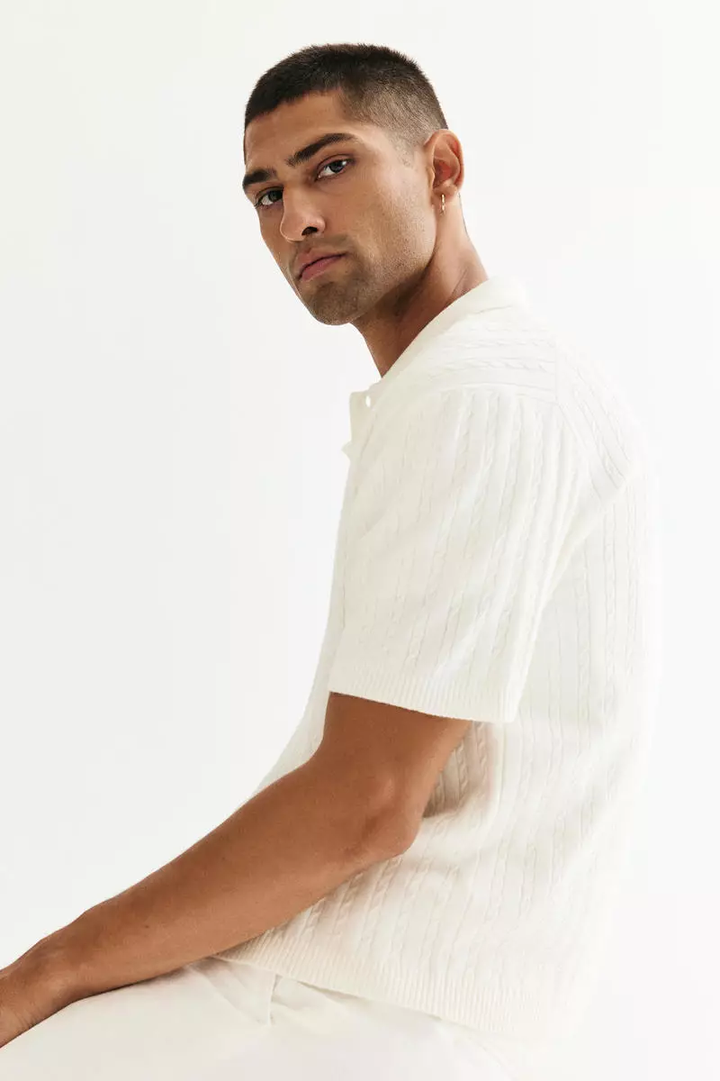 Regular Fit Cable-knit short-sleeved shirt