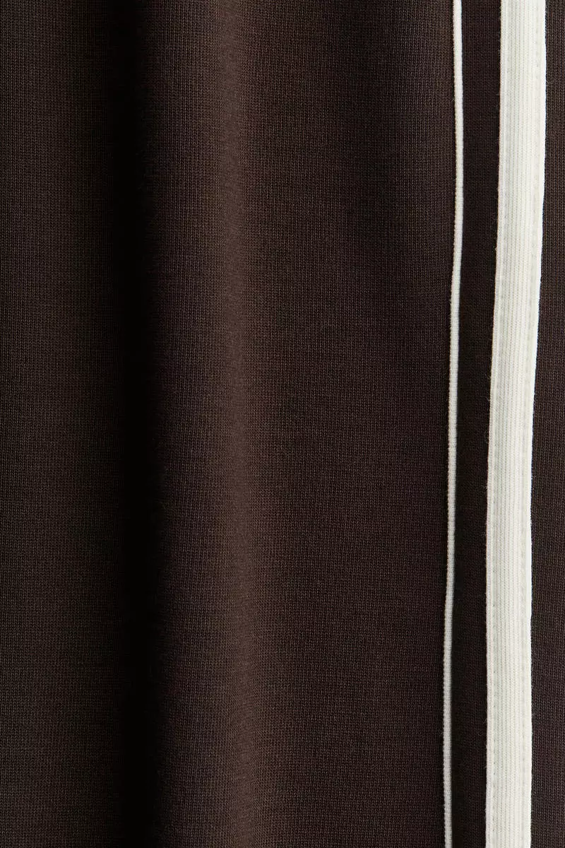 Drawstring sweatpants