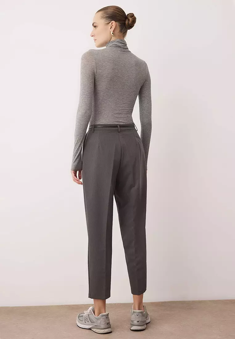 Gray Belted Carrot/Shalwar Cut Woven Trousers Twoaw26Pl167