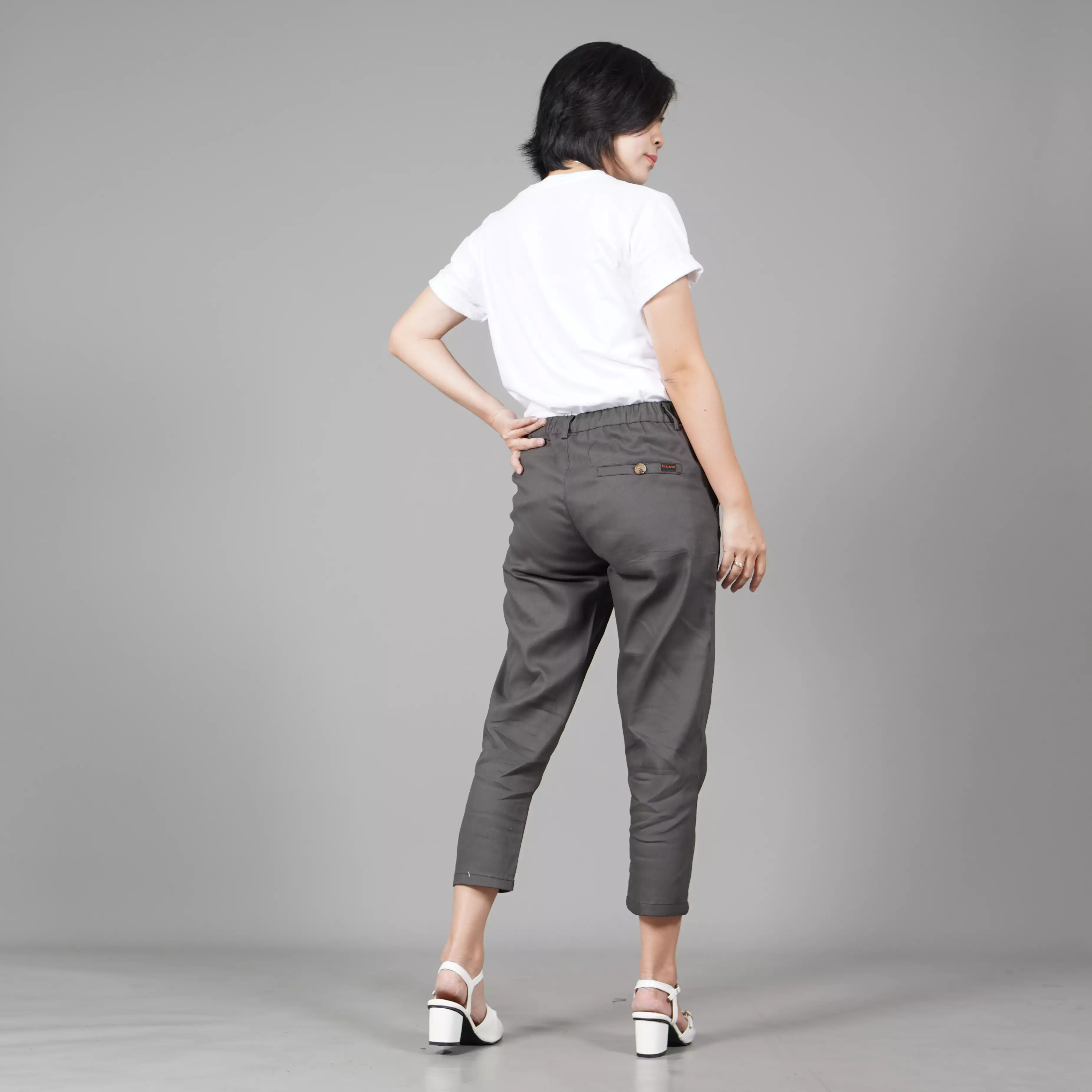  AURORA Celana Chino 3/4 Chinos Chino Pants Wanita - ABU TUA