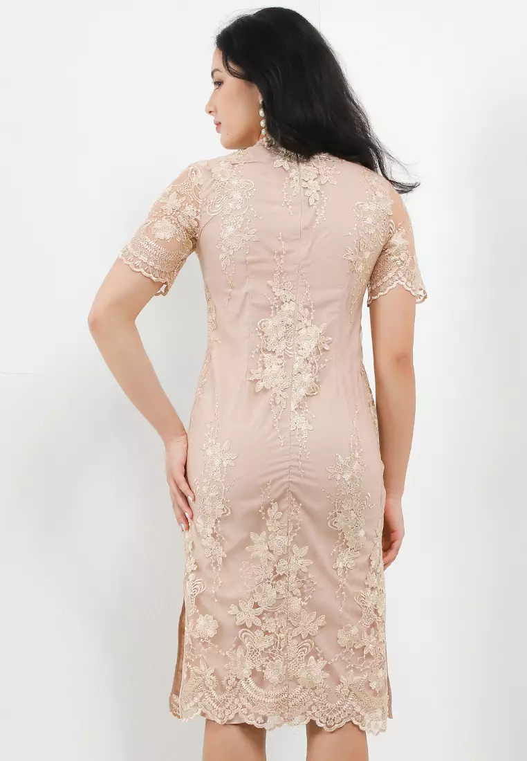 S/S Embroidered Mesh Shanghai Dress With Pin