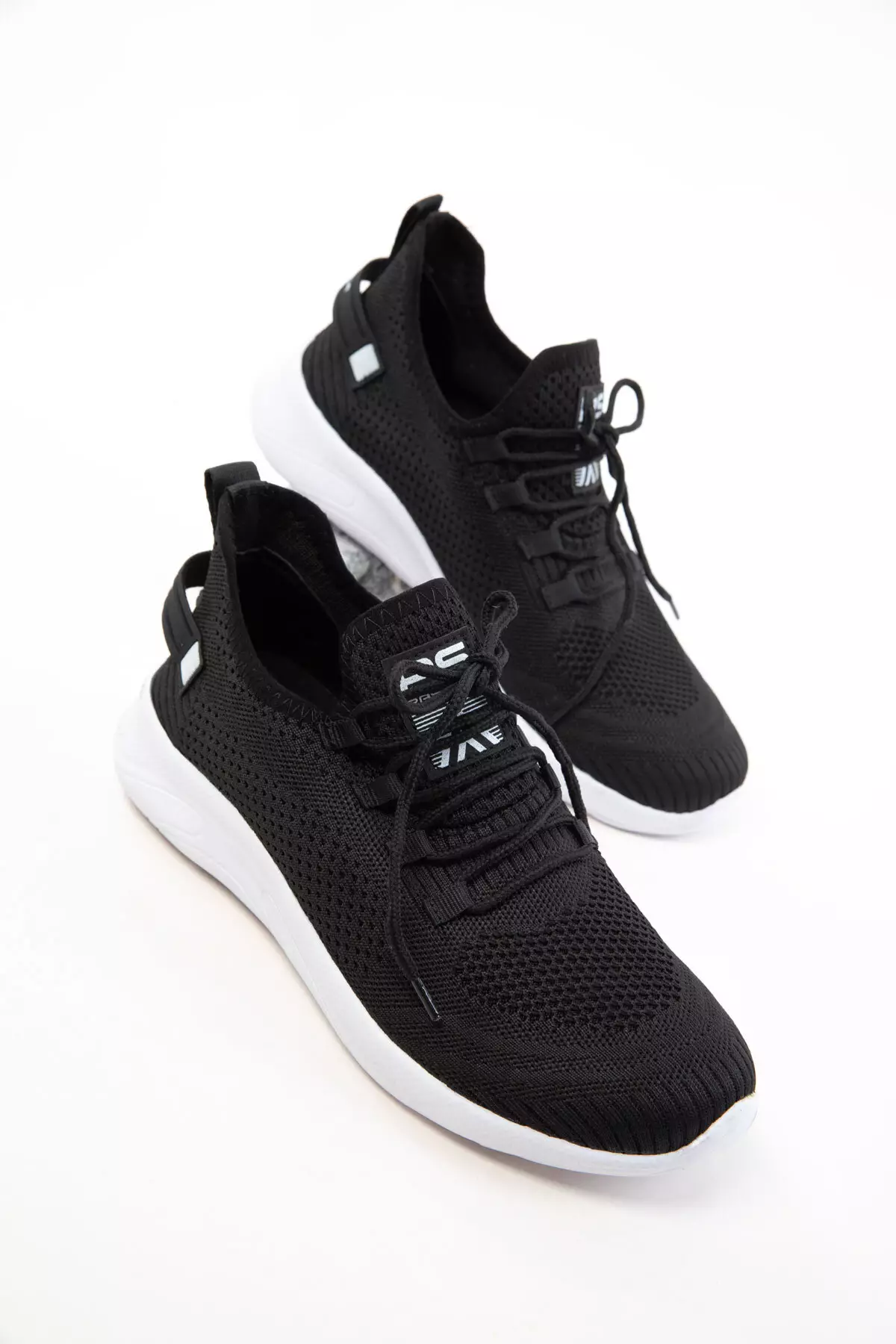 Black Women's Sneaker 20701