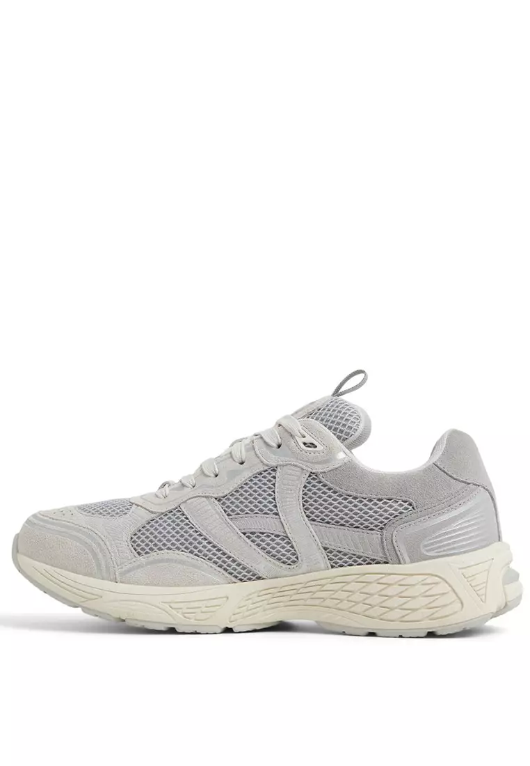 Blade Sneakers