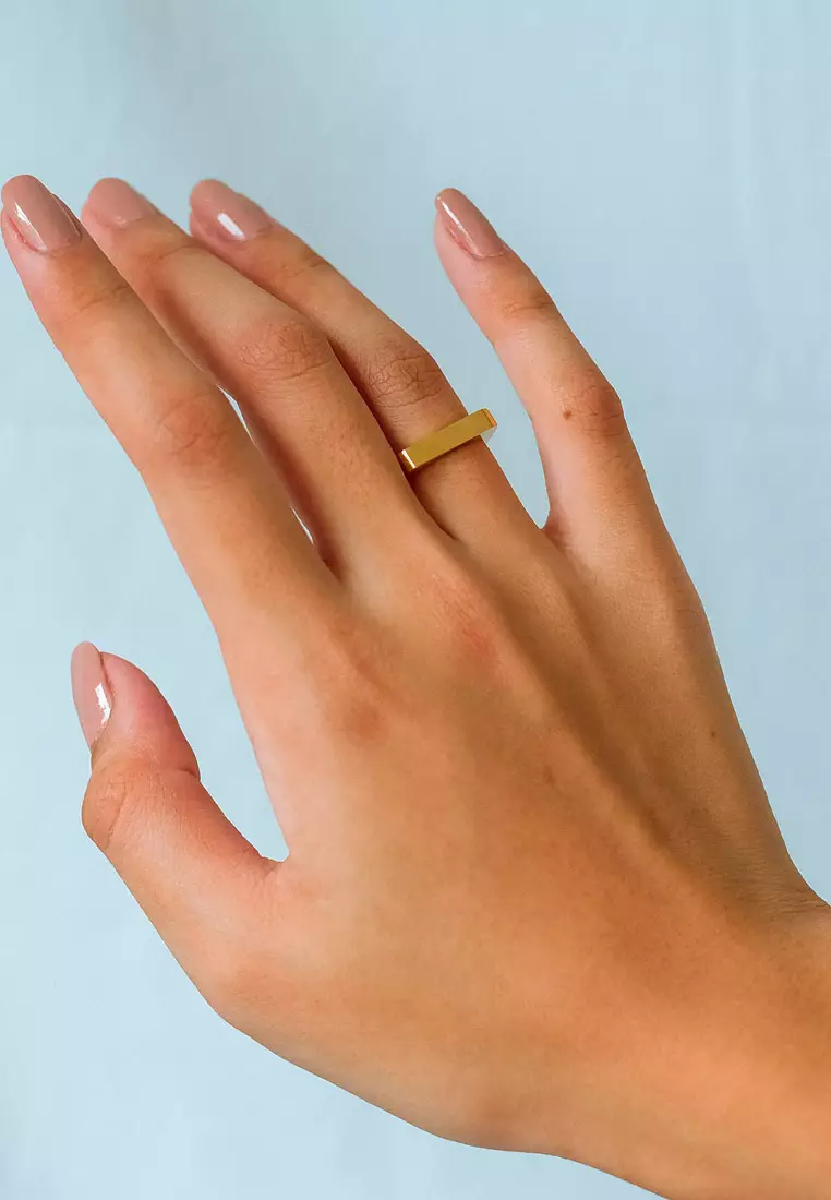 Engravable Bar Ring 14k Gold