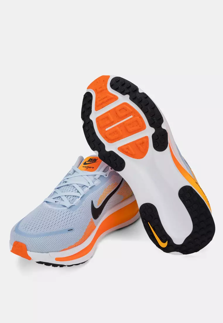Vomero 18 Road Running Shoes (Wide)