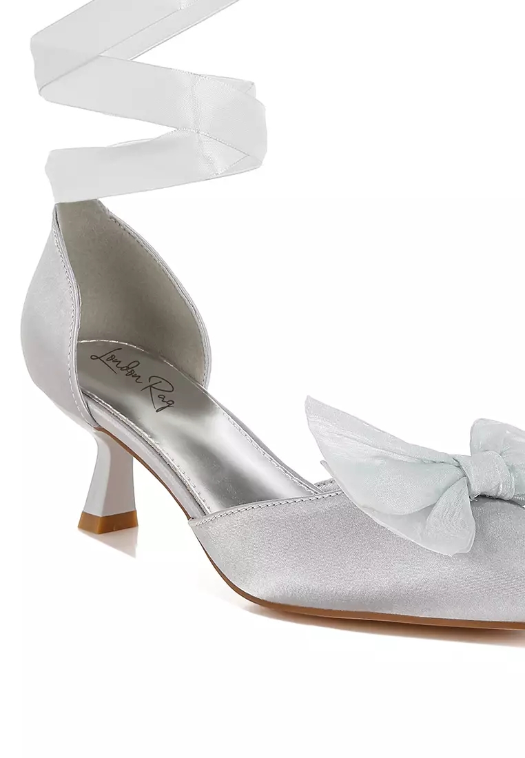 Sandal Satin Detail Pita Warna Silver