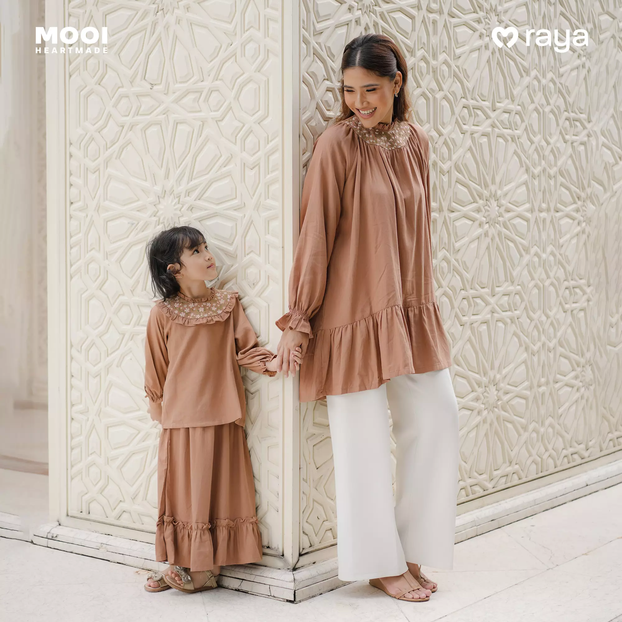Mooi Setelan Anak Perempuan  Raya Collection Khaira Tunic Set - White