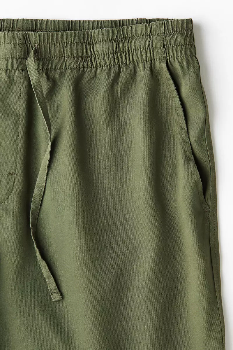 Relaxed Fit Lyocell trousers