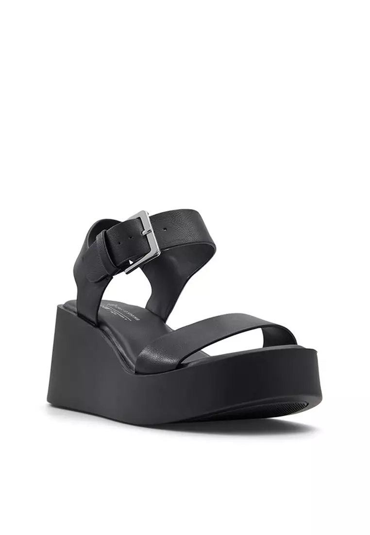 Merisa Wedges