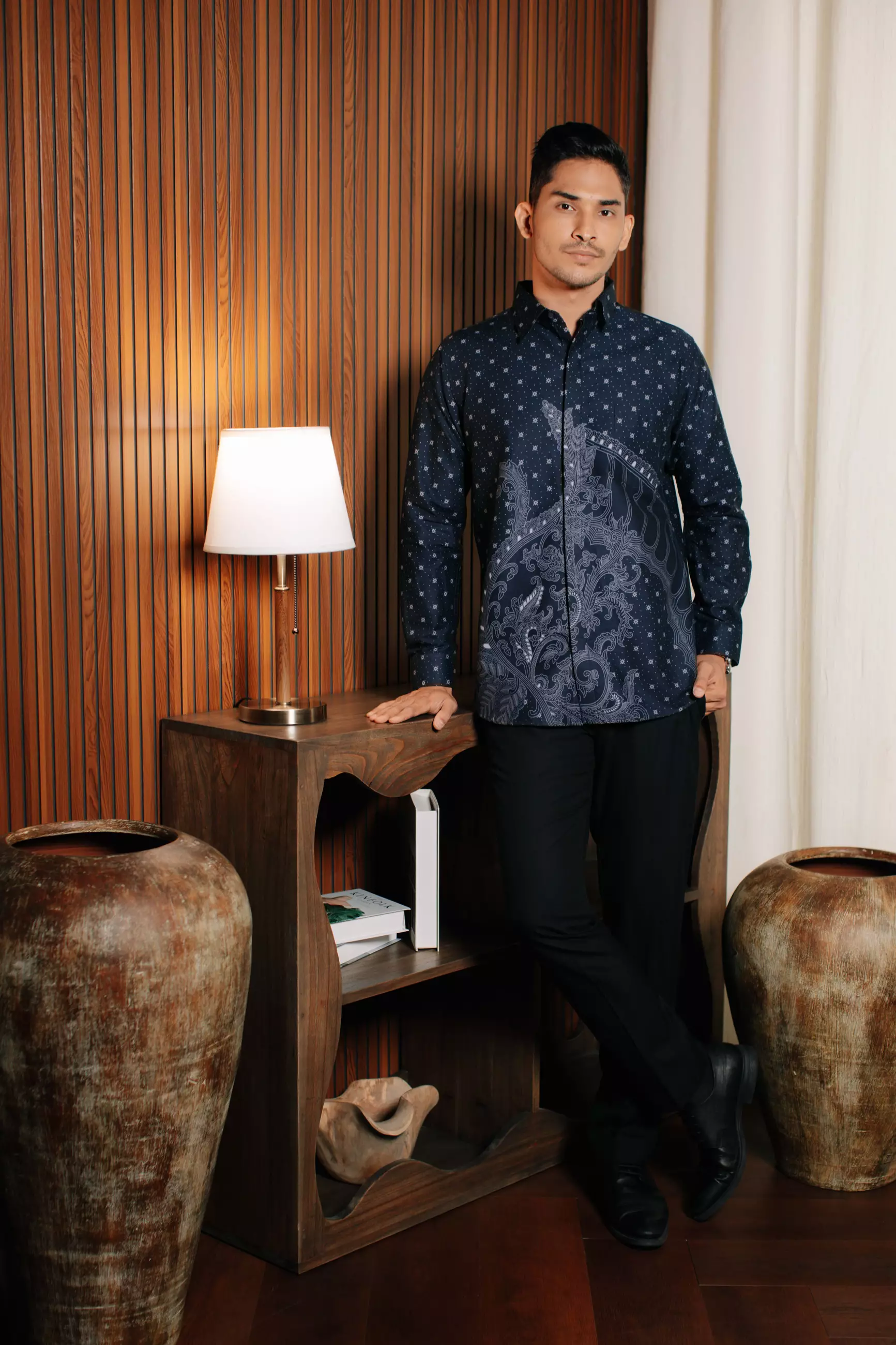 Virata Blue Kemeja Batik Slim fit Tricot Pria Katun