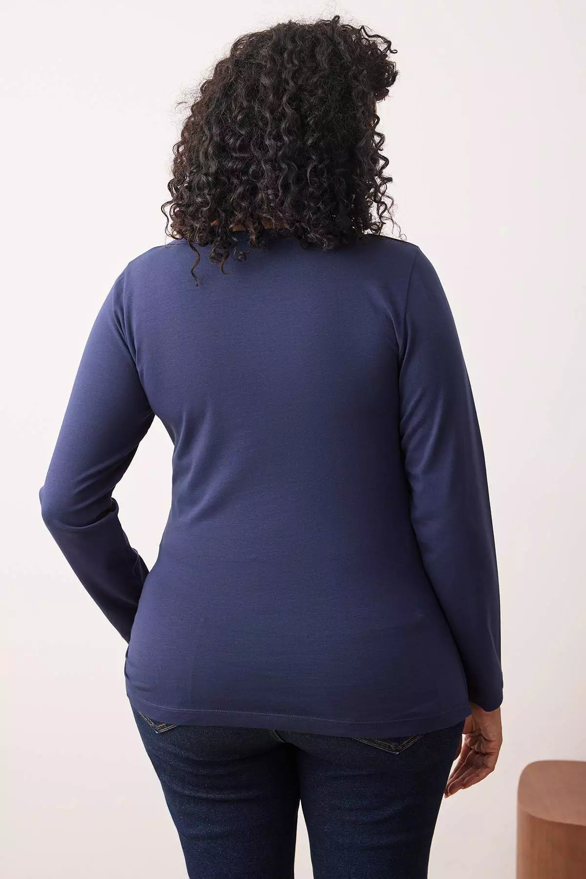 Navy Blue Knitted Body Fitting Button Detail Plus Size Blouse Tbbaw26Af00008