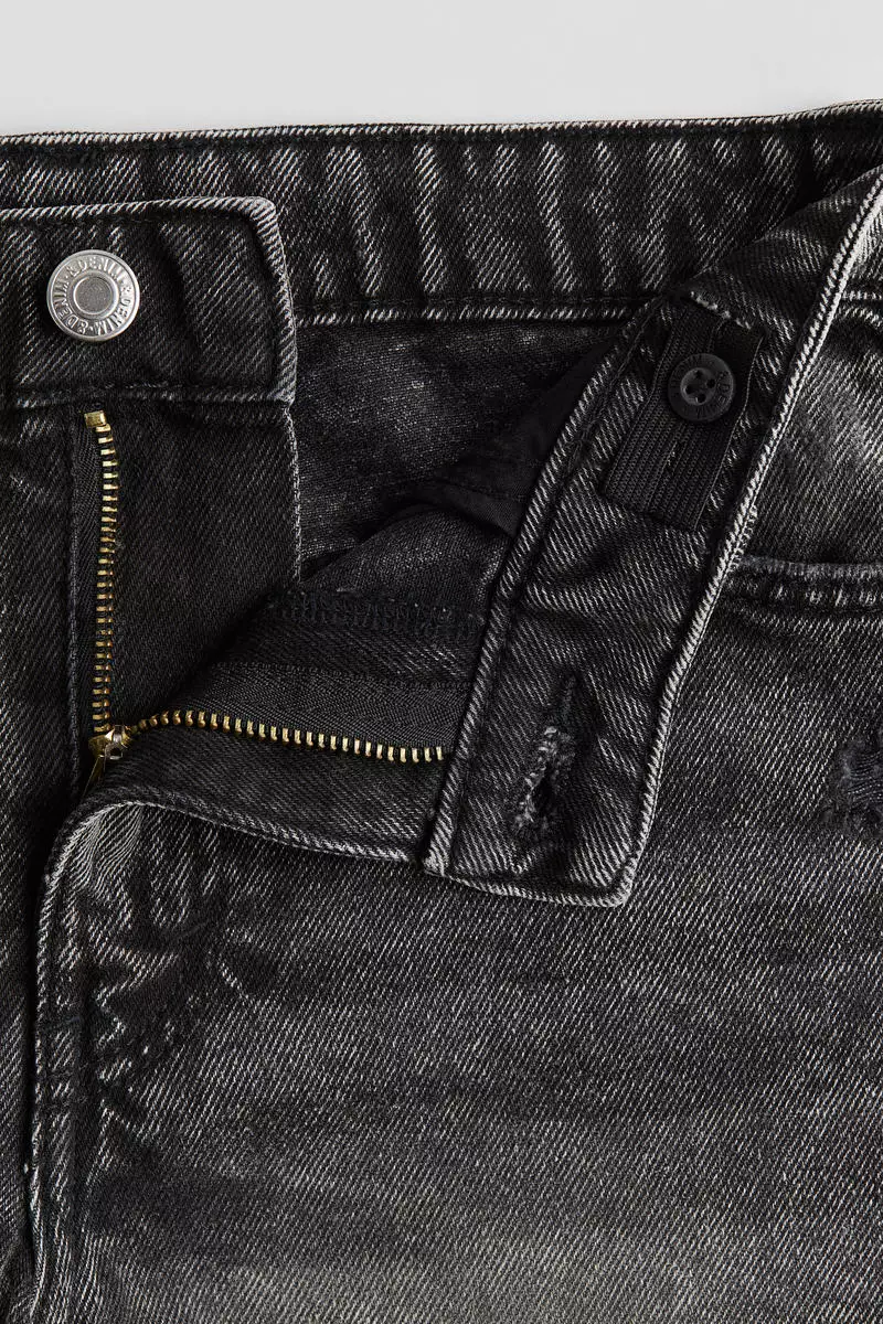 Raw-edge denim shorts