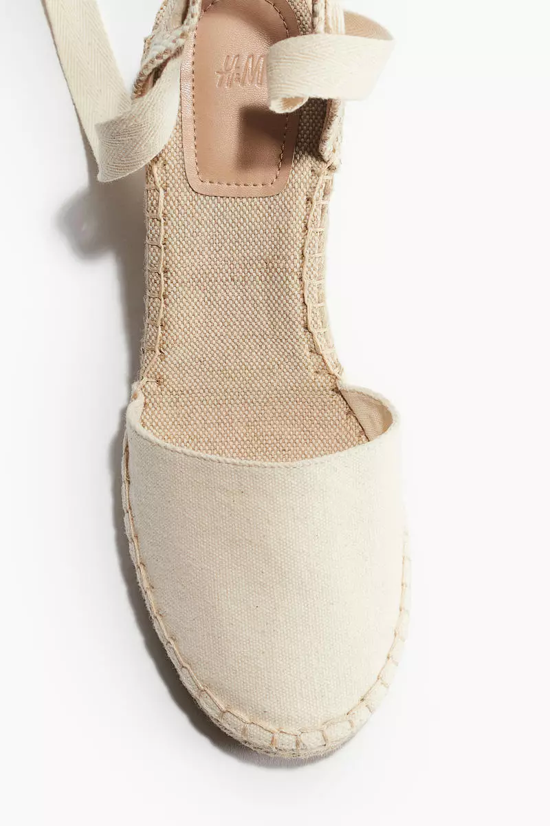 Wedge-heeled espadrilles