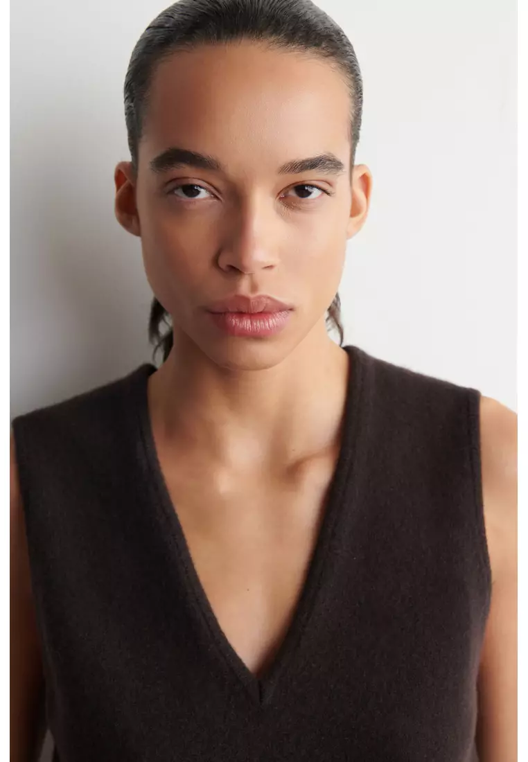 Buy COS WOOL V-NECK TUNIC VEST 2026 Online | ZALORA