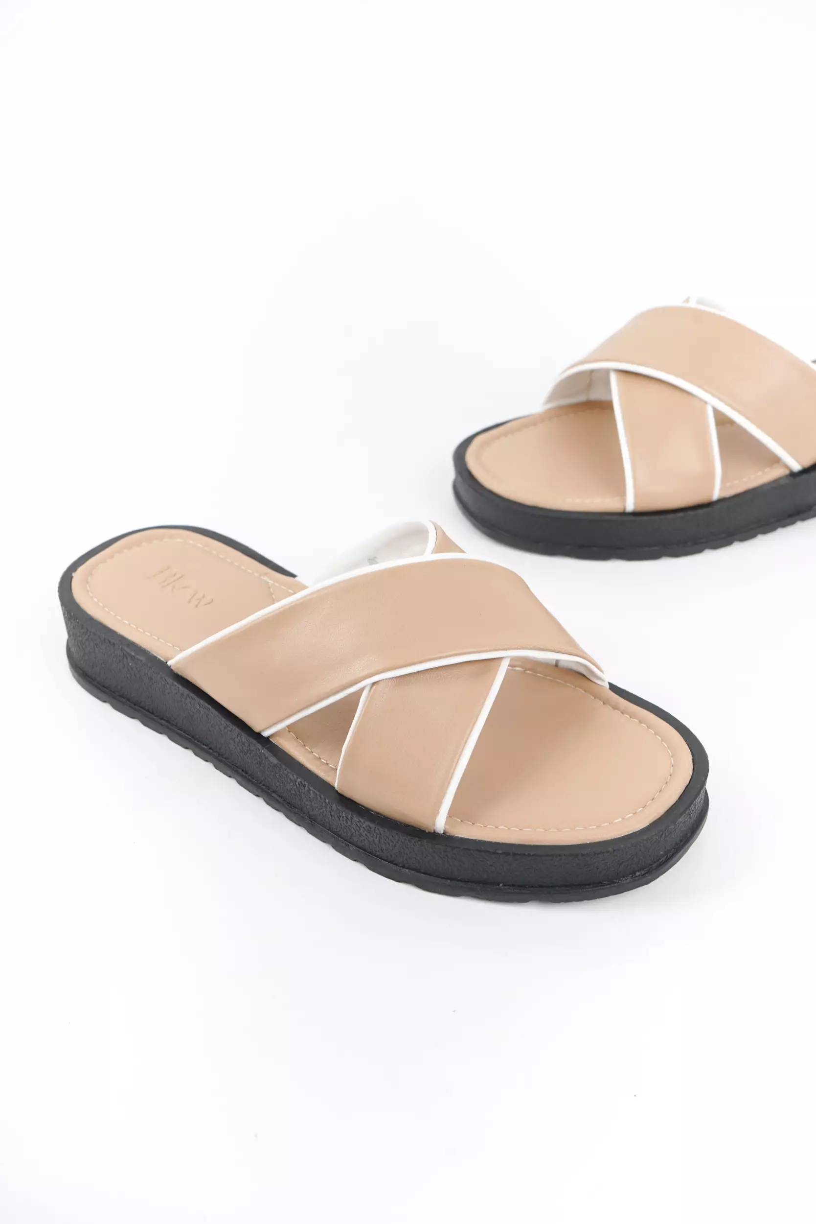 Blow BLNI 0073 Haya Sandal Slide Wanita