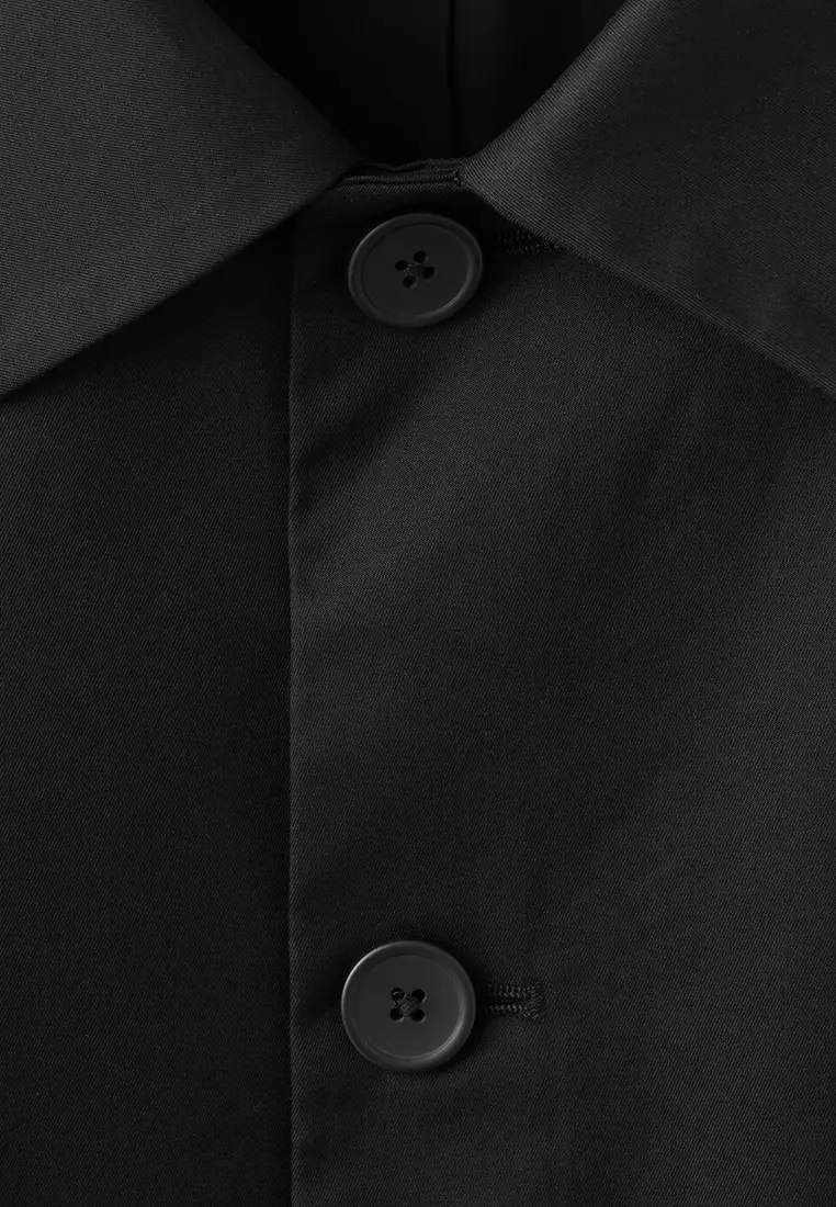 Water-Repellent Coat With Pockets