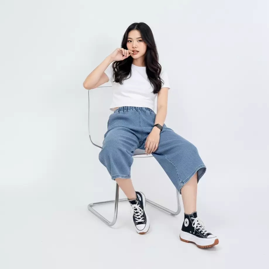 Celana Pendek Jeans Casual Wanita - Short Midi Wide Leg Pants Carrisa