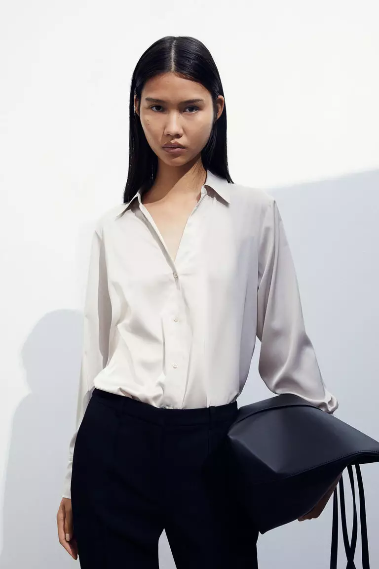 jual-h-m-v-neck-blouse-original-2024-zalora-indonesia