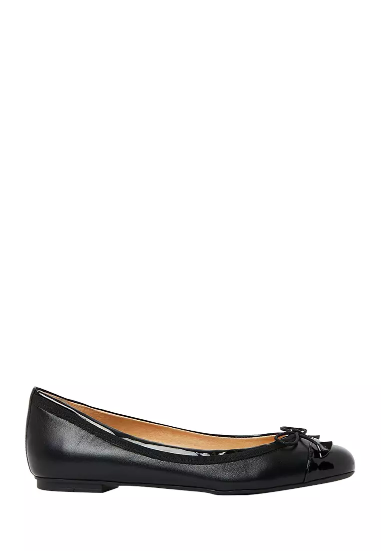 Buy Nina Armando Juliana Leather Ballet Flats 2023 Online | ZALORA ...