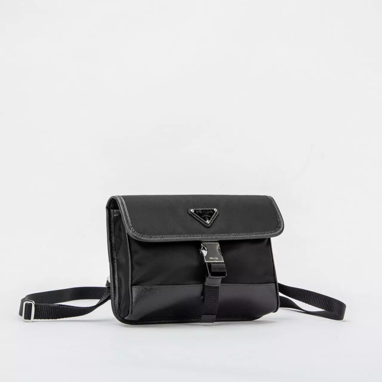 Jual Prada Re-Nylon and Saffiano Leather Smartphone Case Black