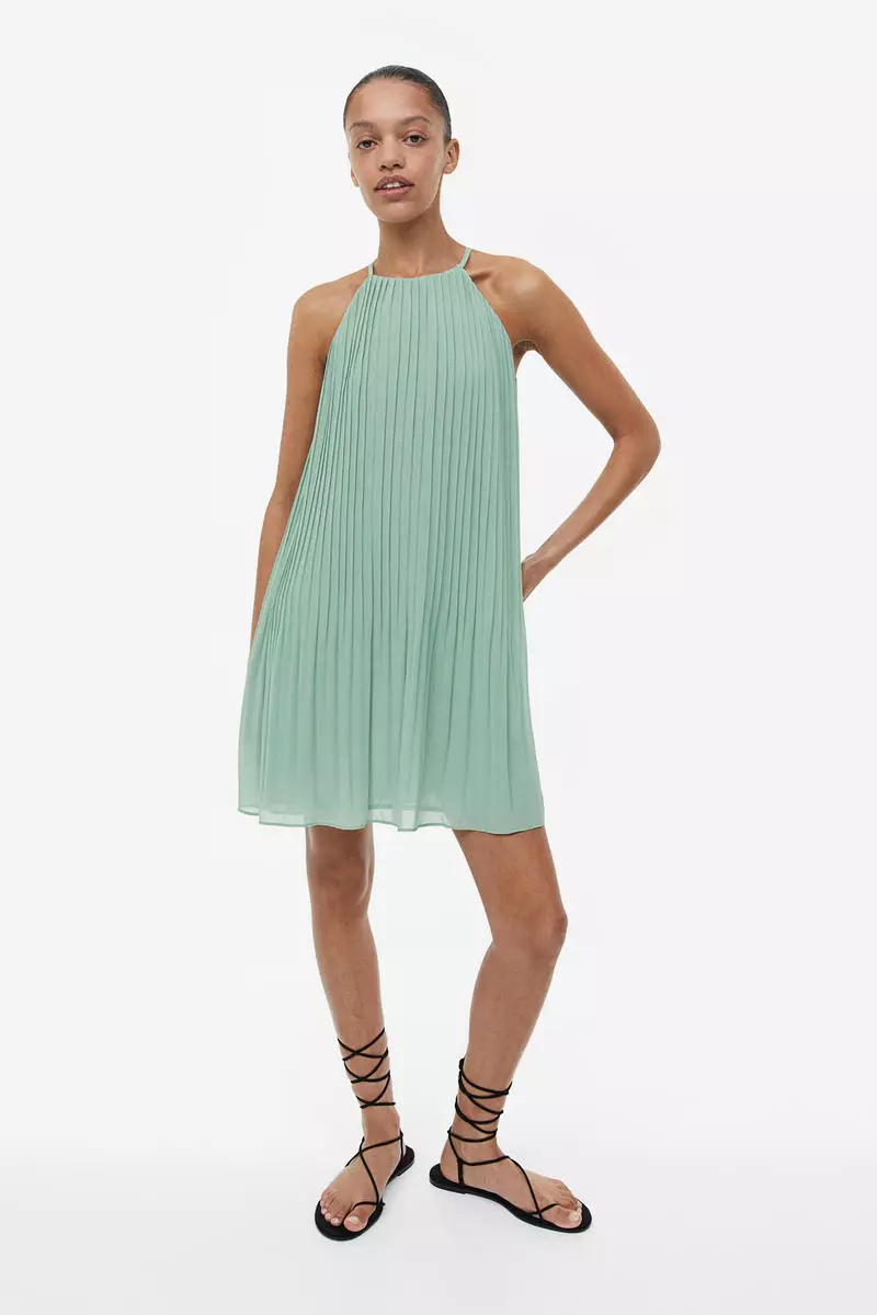 Pleated chiffon dress forever 21 hot sale
