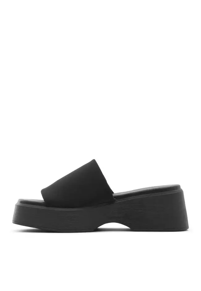 Yassu Open Toe Wedges