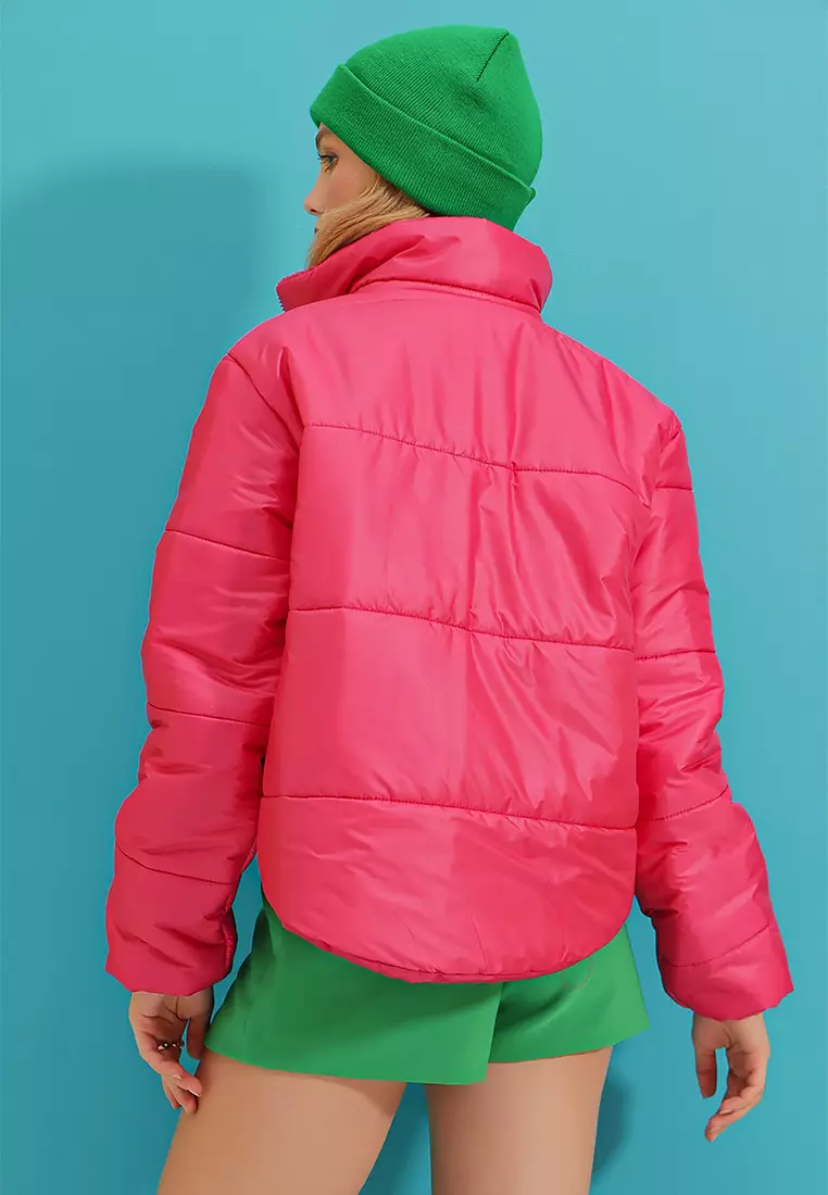 Stand Collar Double Pocketed Inflatable Puffer Jacket
