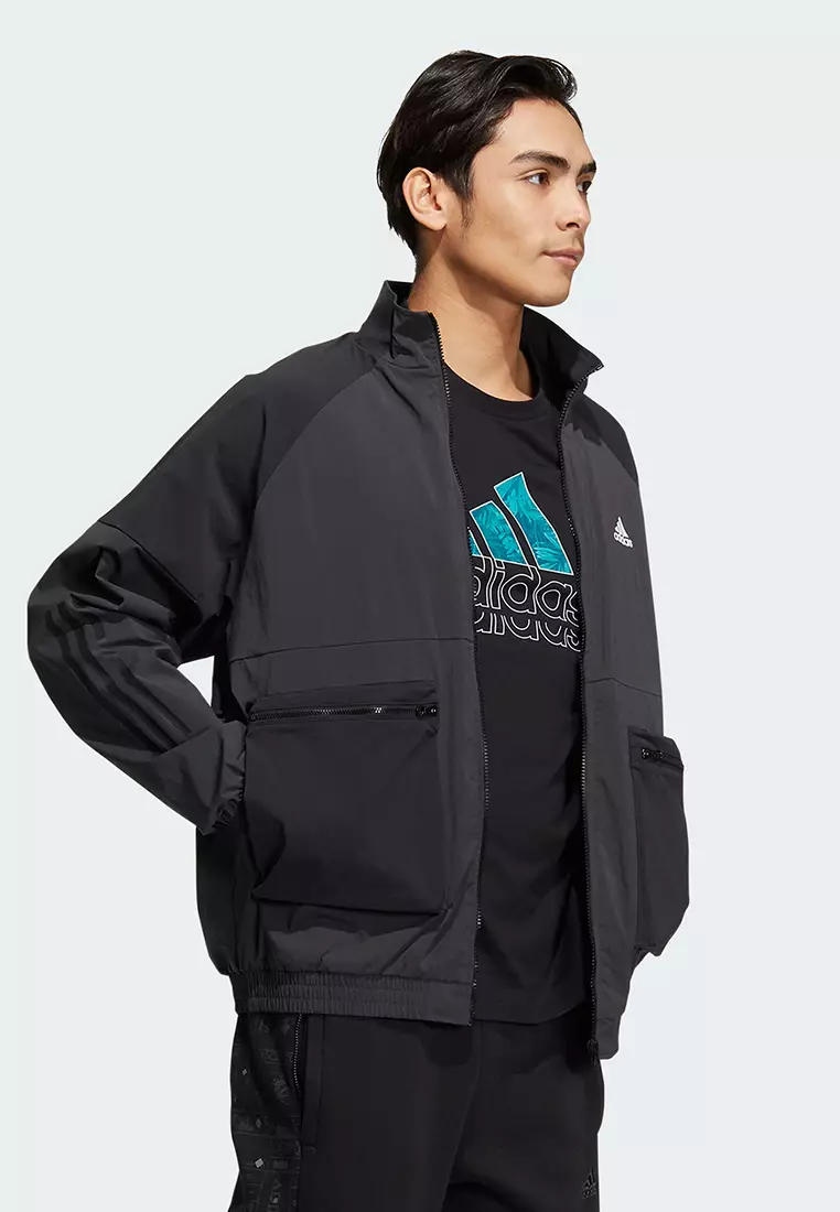 Adidas essential woven jacket deals waterproof