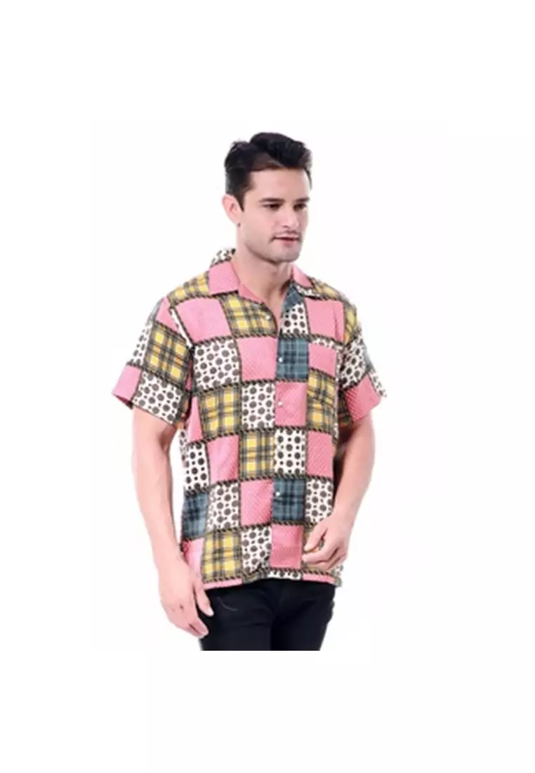 Leopold Kemeja Lengan Pendek Pria Casual Shirt Motif Abstrak Material Cotton ORIGINAL - Pink