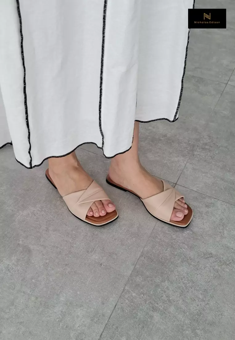 Nicholas Edison Sandal Manik Cream