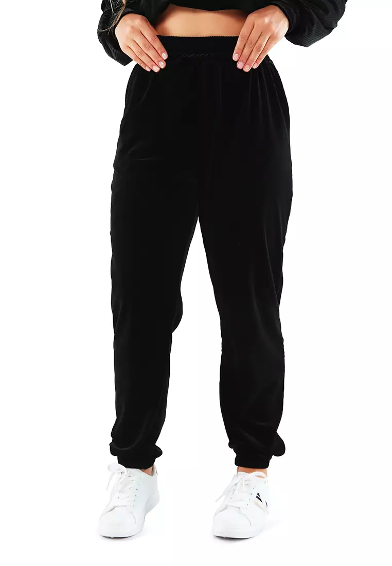 Black 2025 corduroy joggers