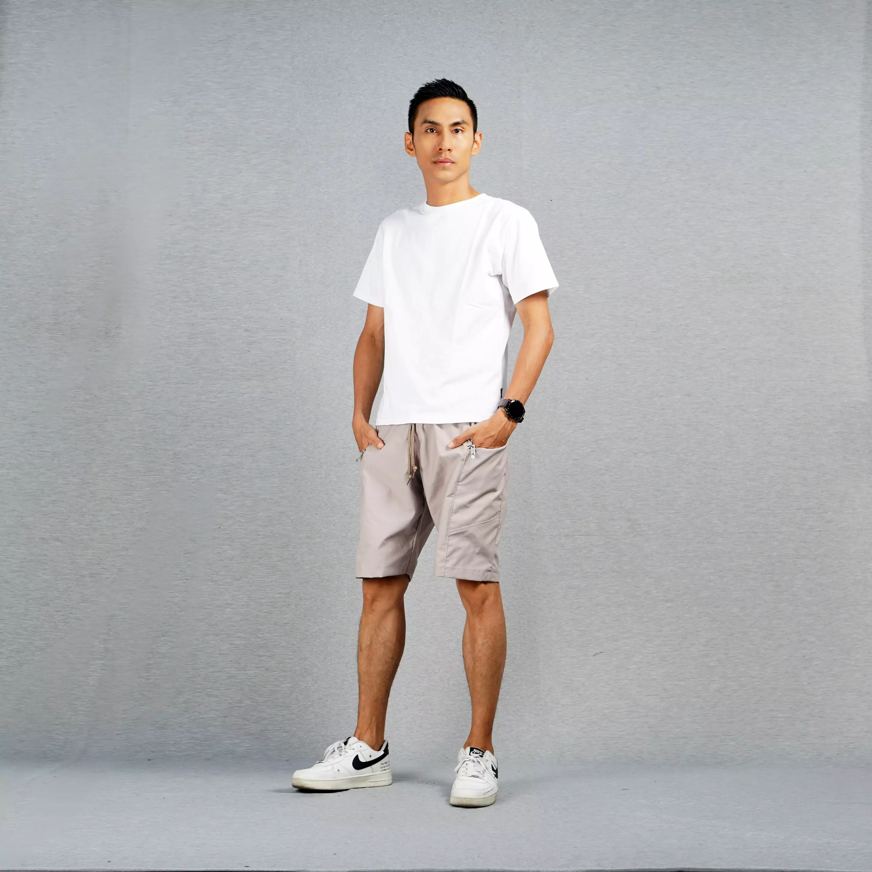 XYAN Short Chino Pants Short Pants with Pocket Zipper Celana Pendek Santai Pria Celana Pendek Chino - BEIGE