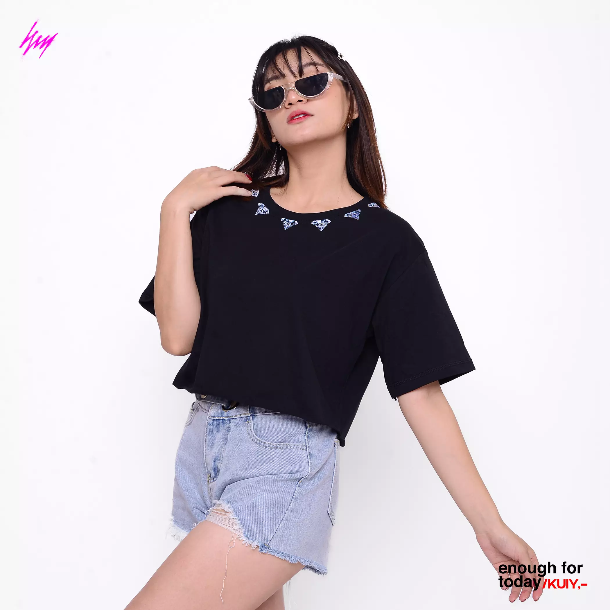 Enough For Today Kaos Crop Top Oversize | Diamonds Are Forever Hitam