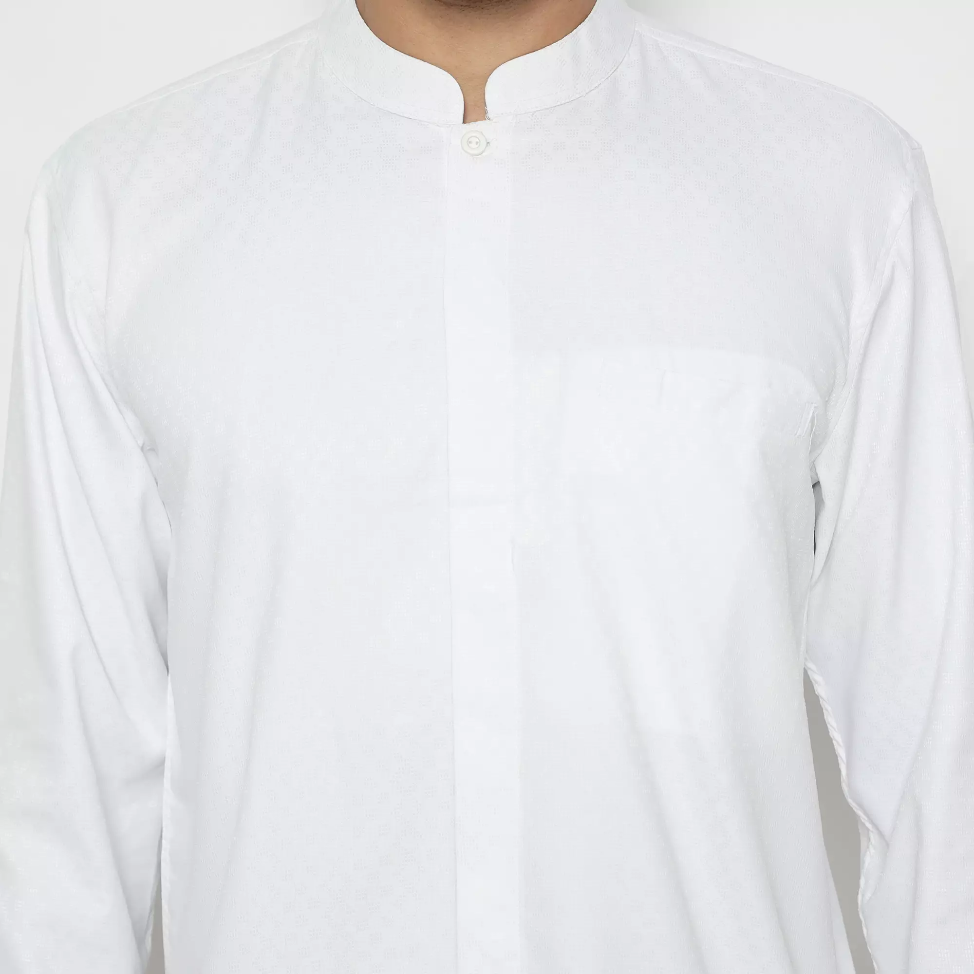 Platini Kemeja Koko Pria Lengan Panjang Katun White 961247