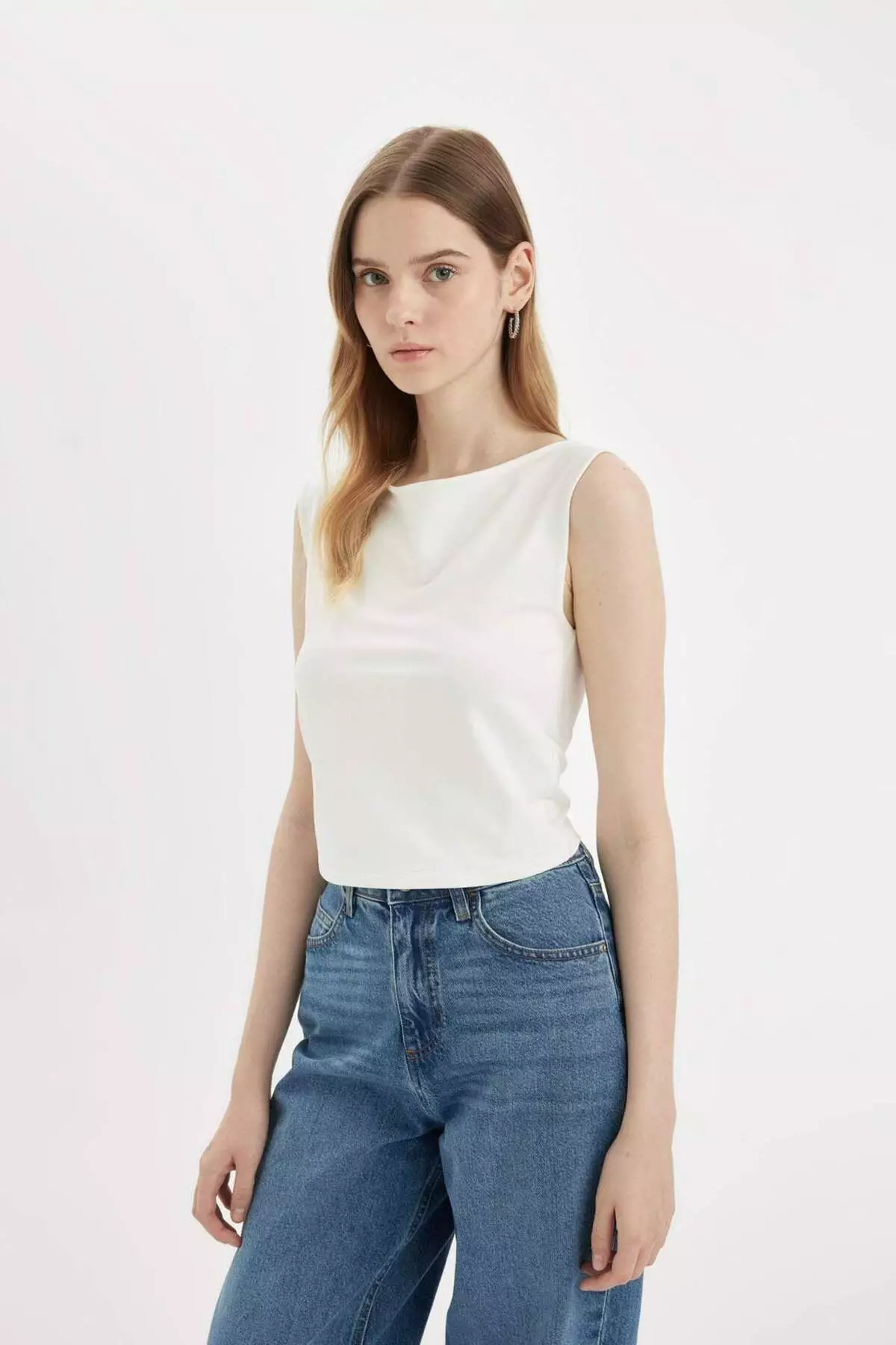 Fitted Short Sleeve T-Shirt D3470Ax24Hs
