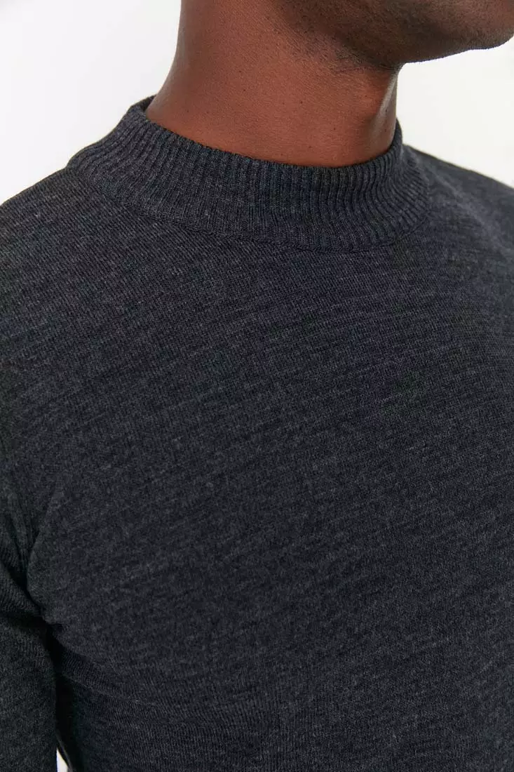 線上選購Trendyol Black Men's Slim Fit Turtleneck Corduroy Knit Sweater