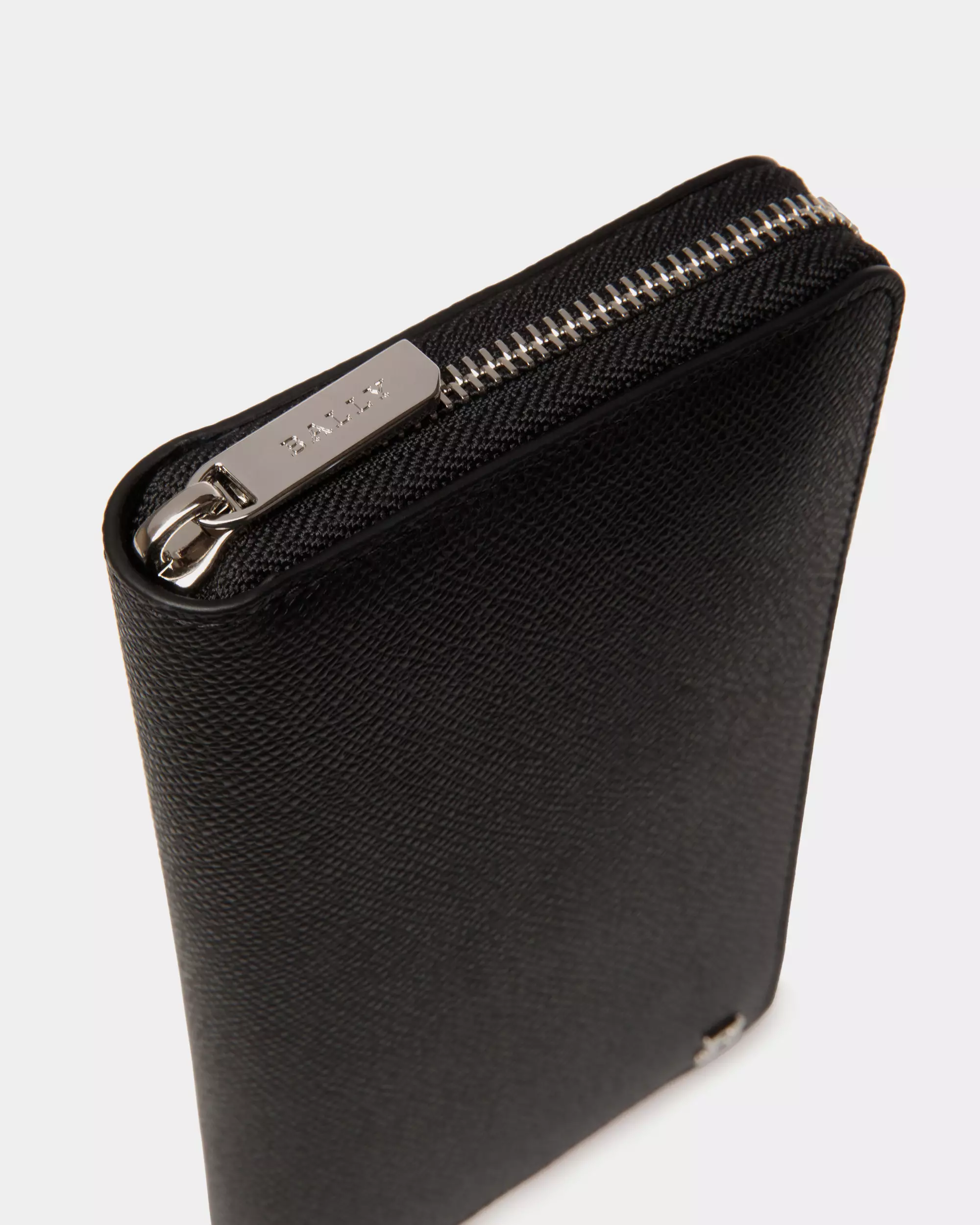 Bally Balen Travel Wallet Embossed Leather - Black