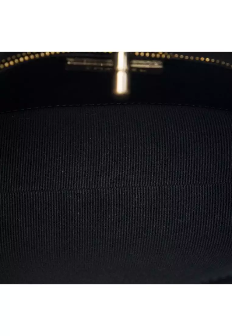 Pre-Loved Chanel Mini Bicolor Quilted Lambskin 31 Shopping Bag