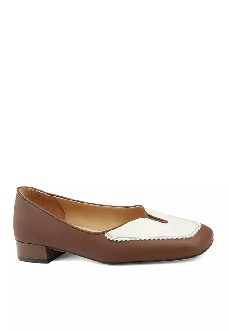 Discount on Twenty Eight Shoes  shoes - SKU: VANSA Color Block Square Toe Low Heel Shoes VSW-F030308-64