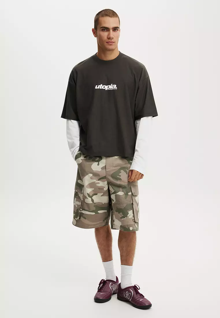 Cropped Fit Graphic T-Shirt